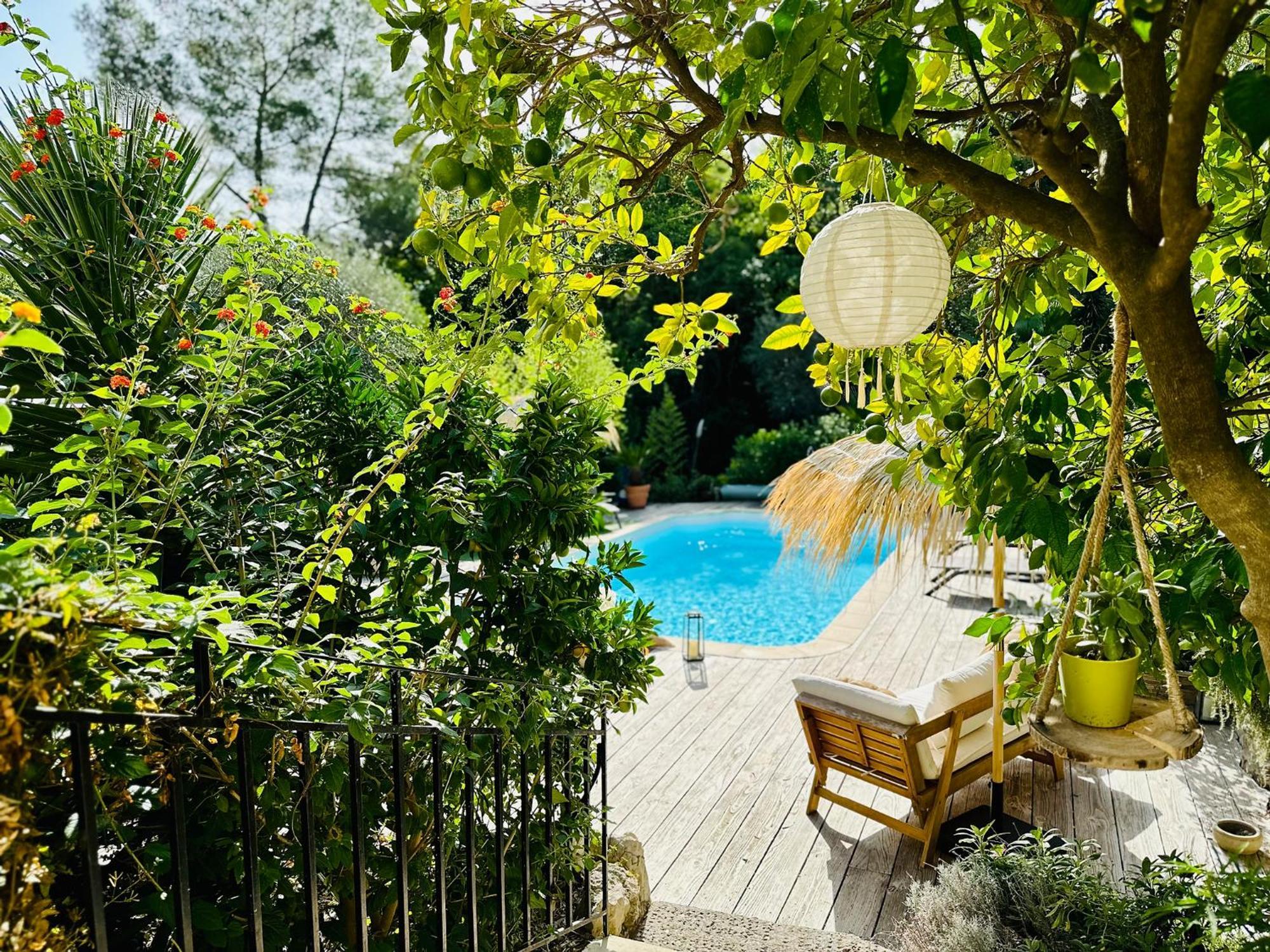 Domaine Les Deux Roches Le Bar-sur-Loup Exterior foto